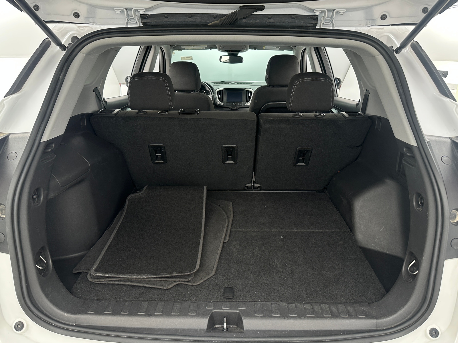 Thumbnail: 2024 GMC Terrain - 7