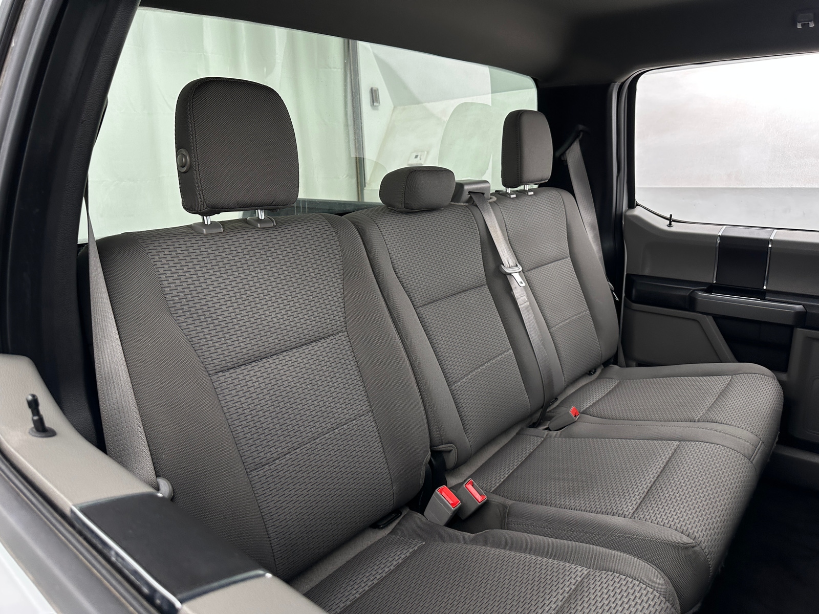 Thumbnail: 2018 Ford Econoline - 6