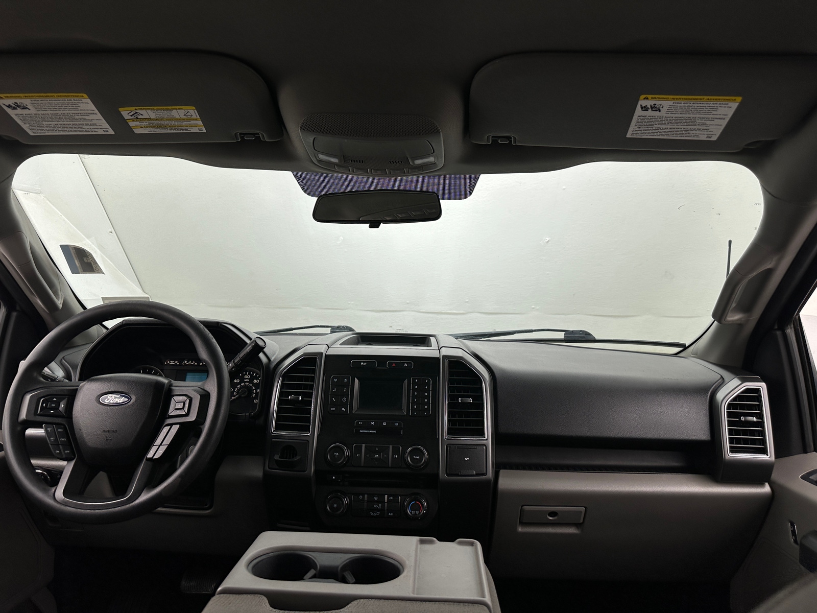 Thumbnail: 2018 Ford Econoline - 3