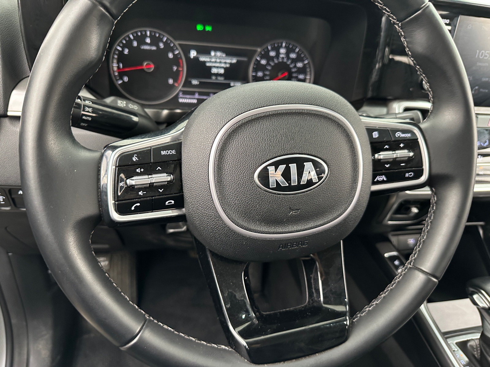 Thumbnail: 2021 Kia Sorento - 4