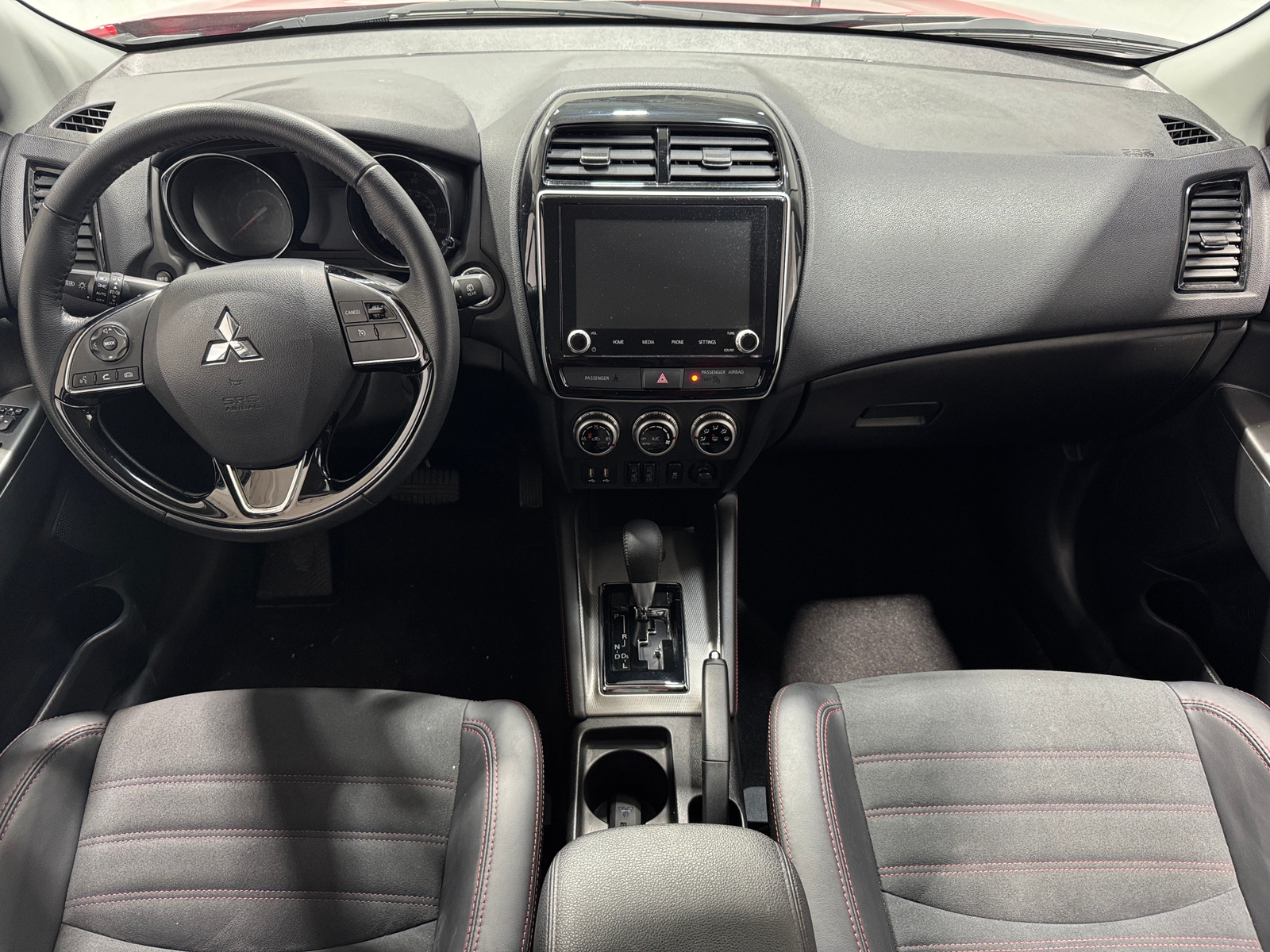 Thumbnail: 2024 Mitsubishi Outlander Sport - 2