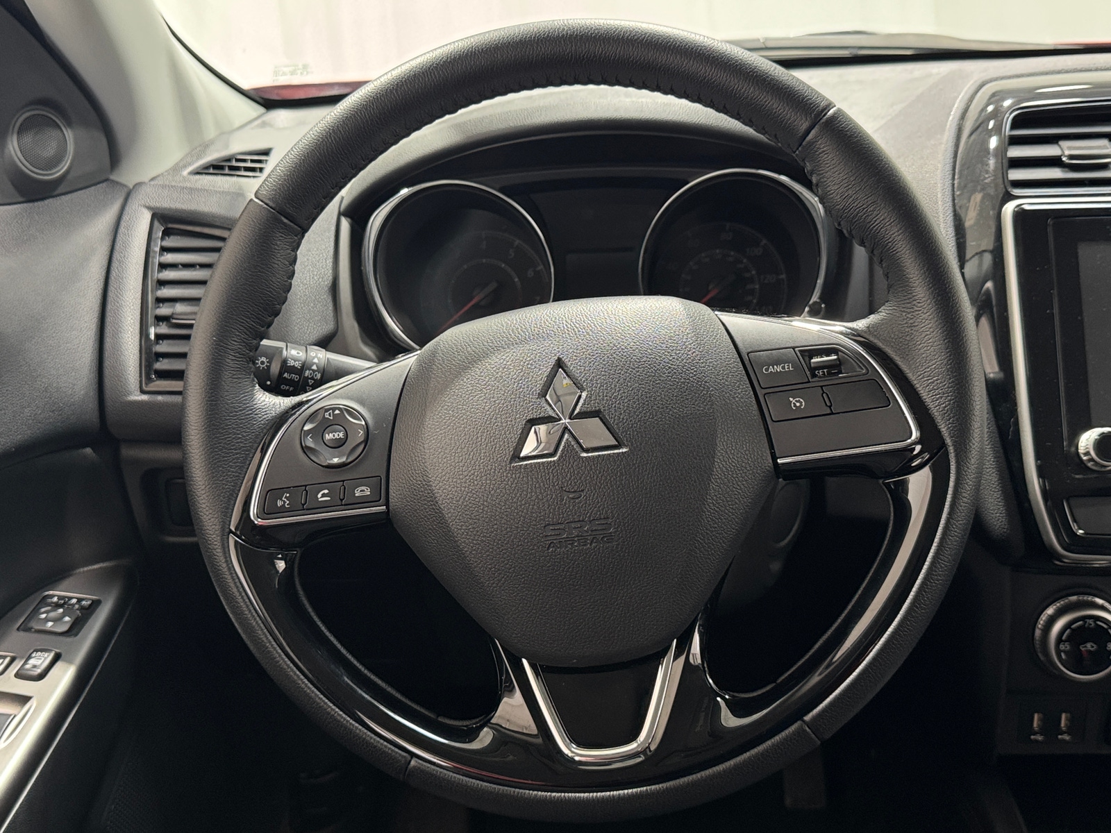 Thumbnail: 2024 Mitsubishi Outlander Sport - 4