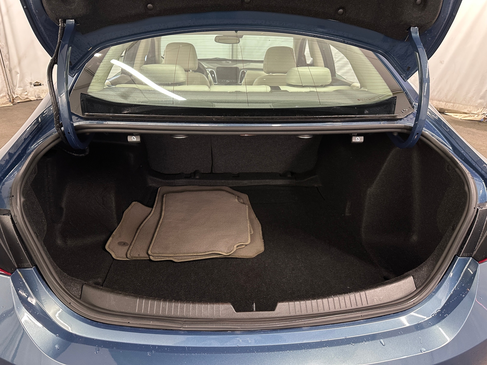 Thumbnail: 2024 Chevrolet Malibu - 6