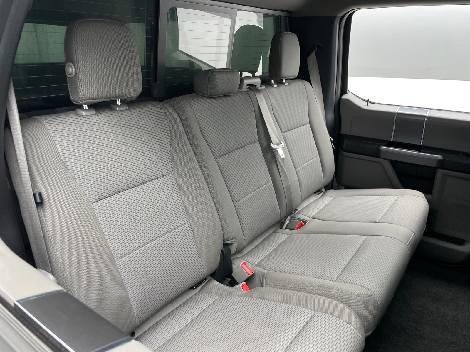 Thumbnail: 2019 Ford Econoline - 6