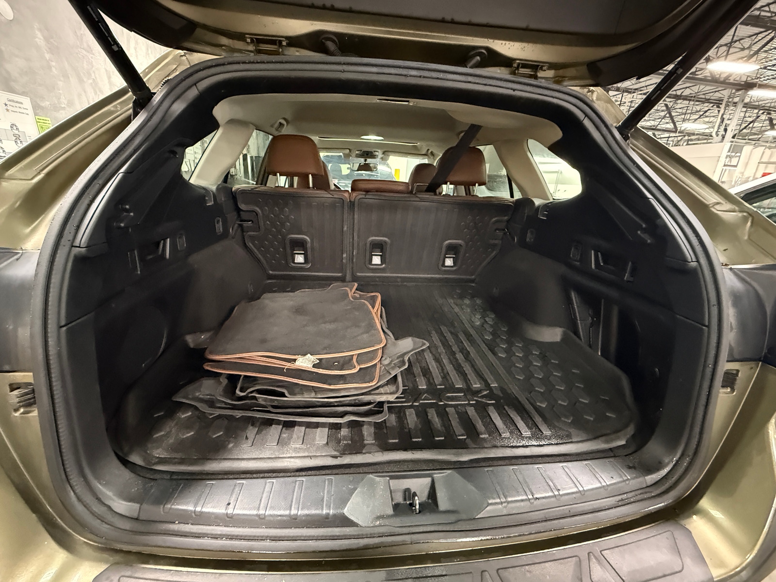 Thumbnail: 2021 Subaru Outback - 6