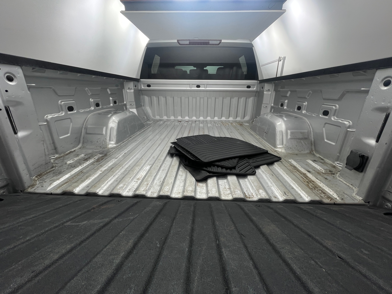 Thumbnail: 2022 Chevrolet Silverado 1500 - 7