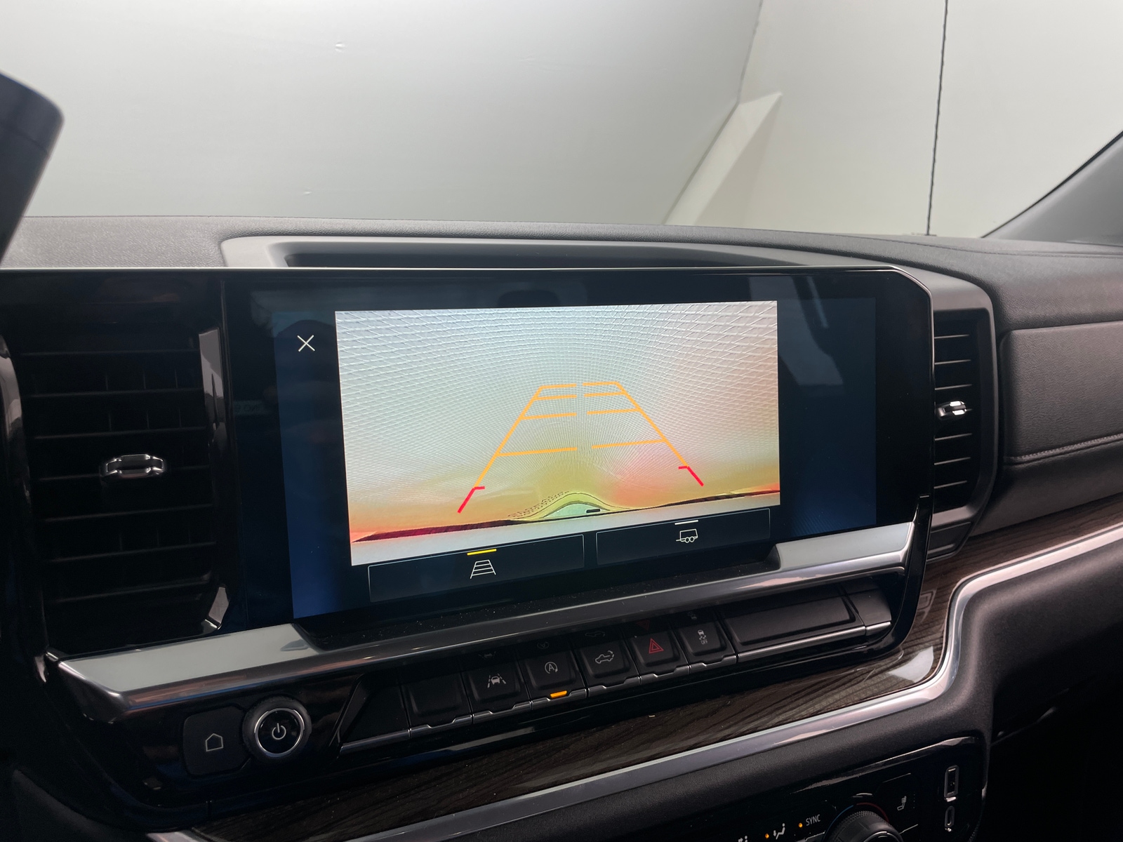 Thumbnail: 2022 Chevrolet Silverado 1500 - 4