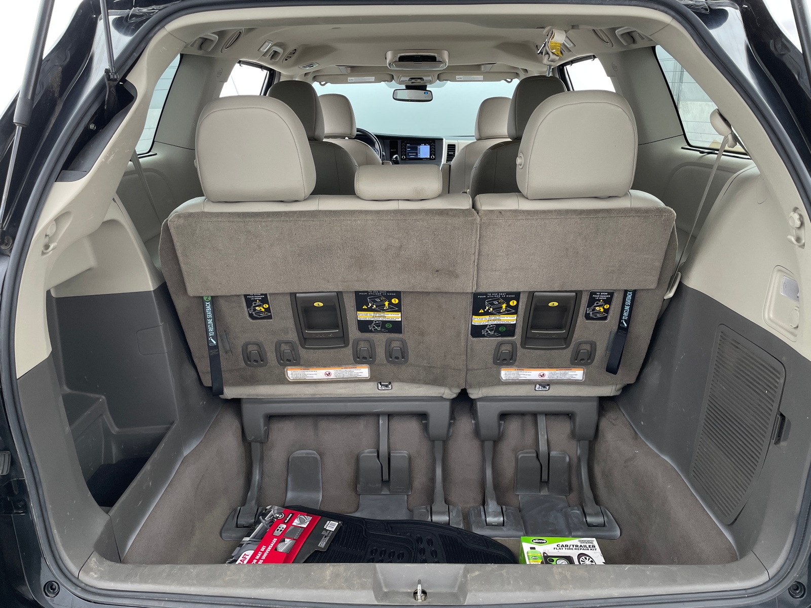 Thumbnail: 2018 Toyota Sienna - 6