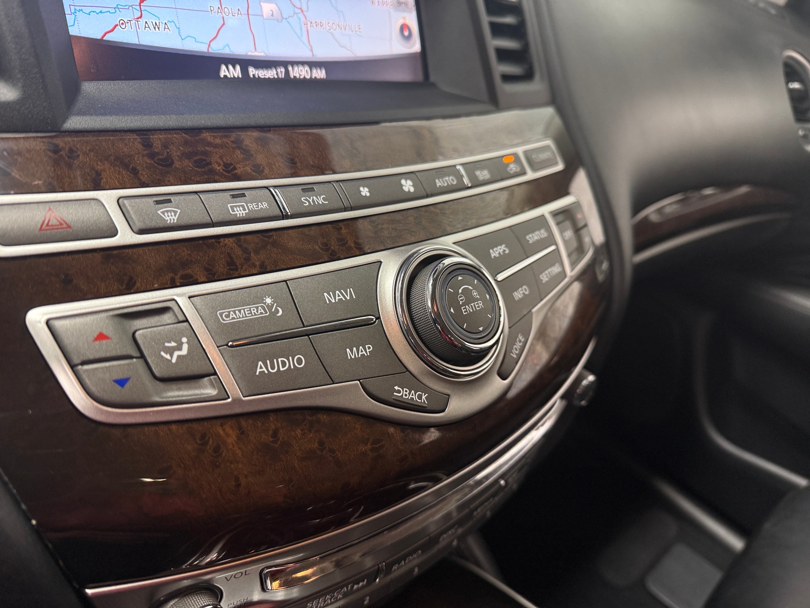 Thumbnail: 2019 INFINITI QX60 - 4