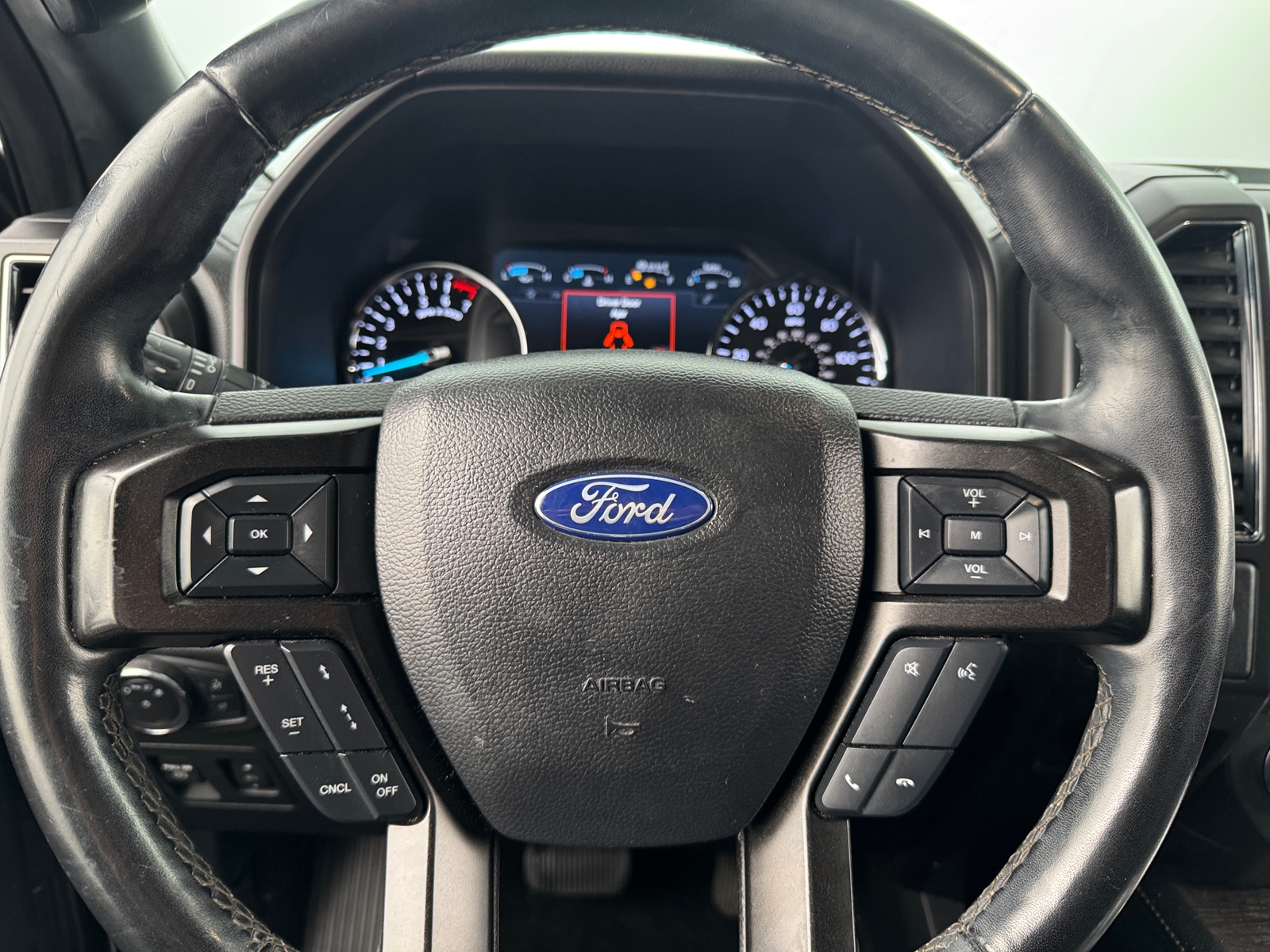 Thumbnail: 2019 Ford Expedition MAX - 4