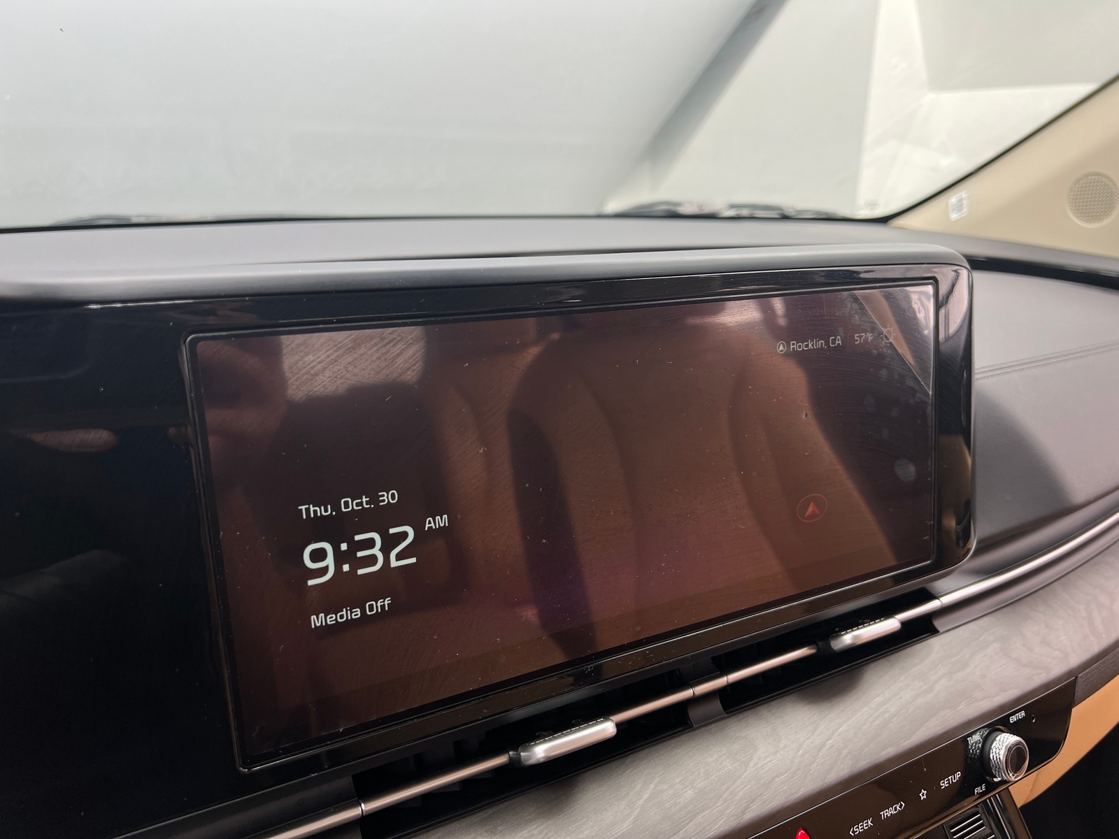 Thumbnail: 2024 Kia Carnival - 3