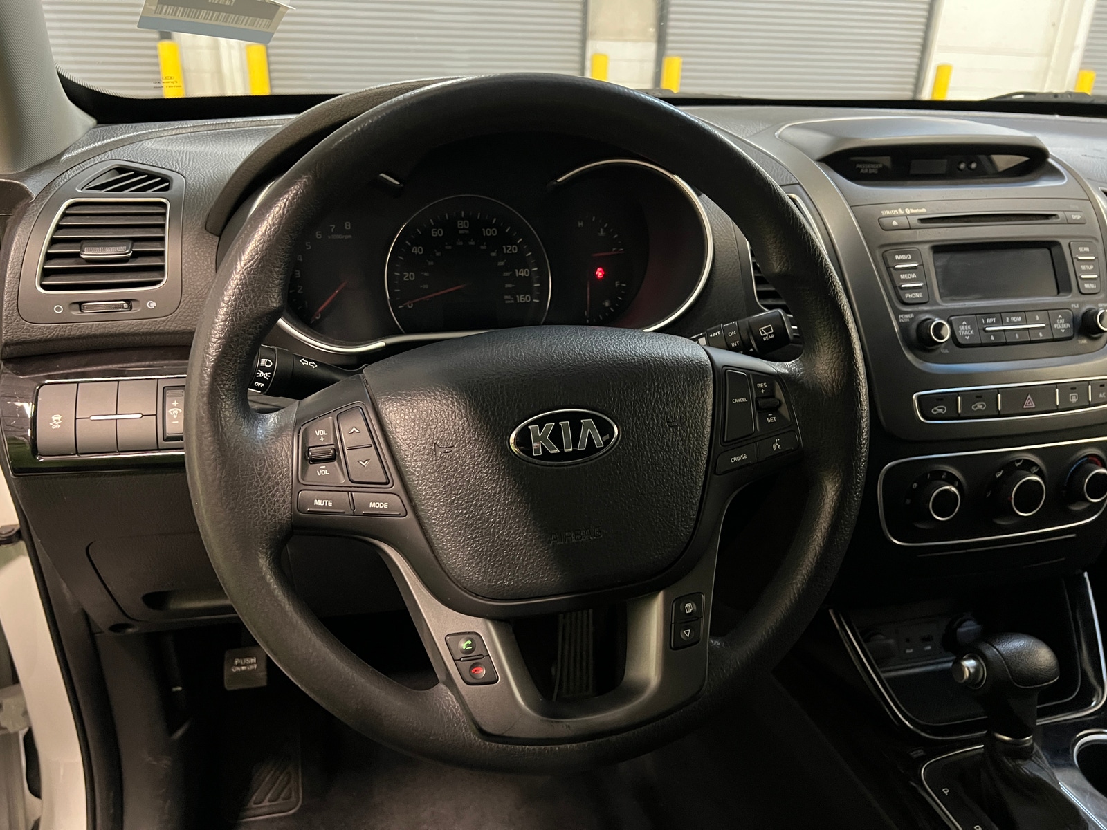 Thumbnail: 2015 Kia Sorento - 5