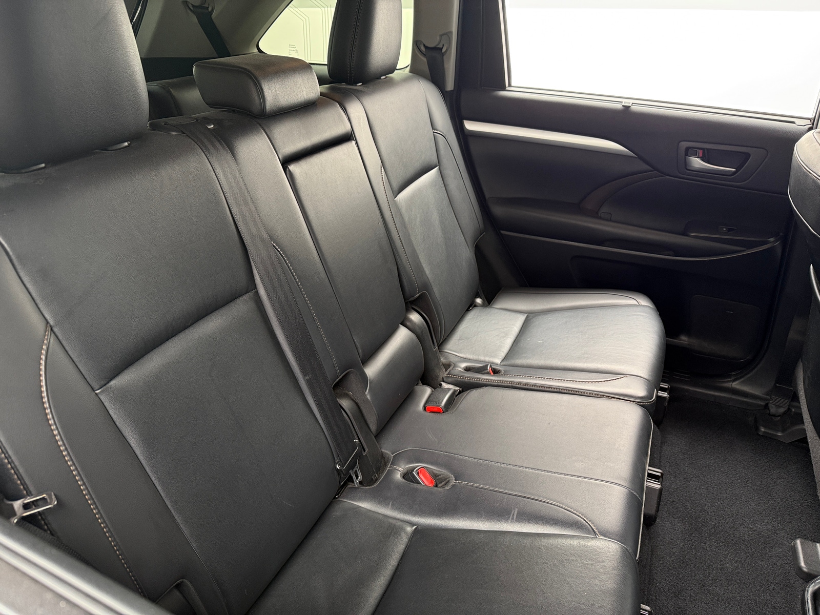 Thumbnail: 2019 Toyota Highlander - 5