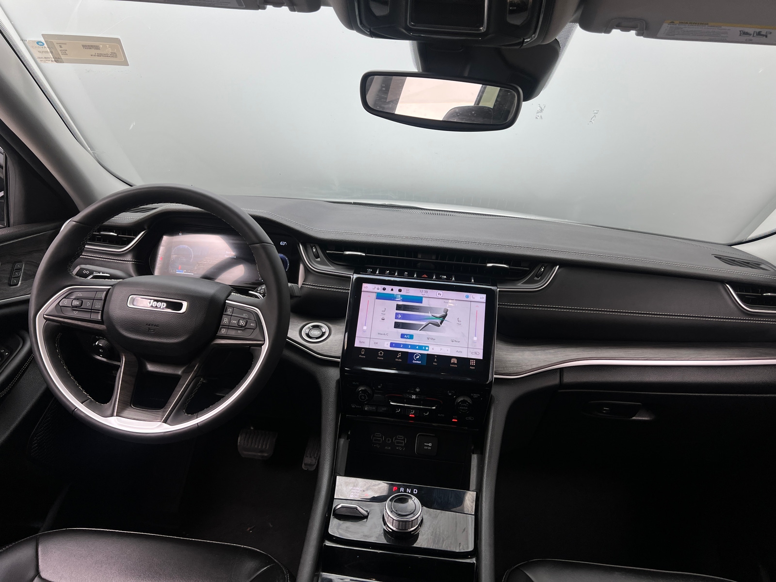 Thumbnail: 2023 Jeep Grand Cherokee L - 2