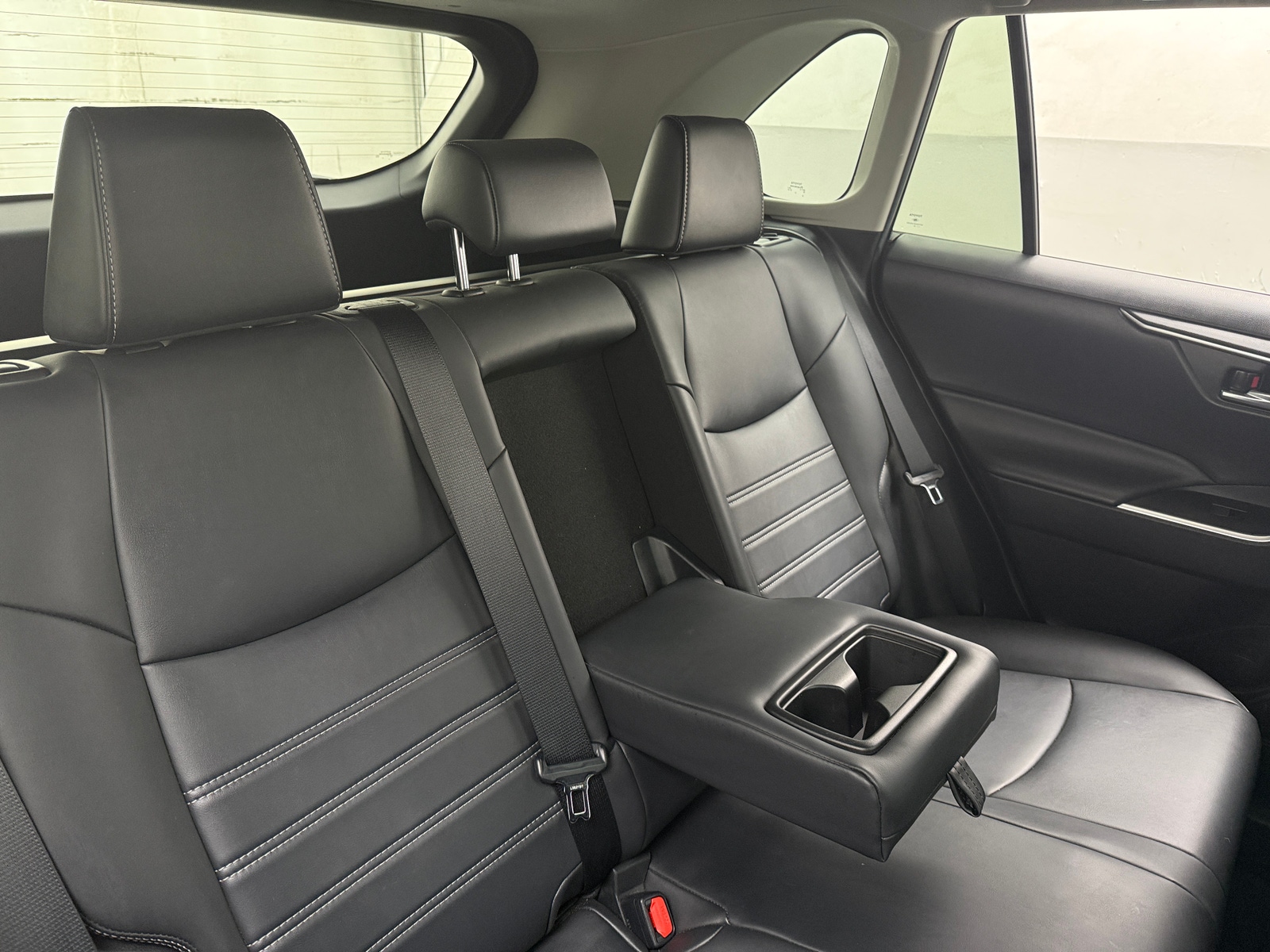 Thumbnail: 2020 Toyota RAV4 - 5