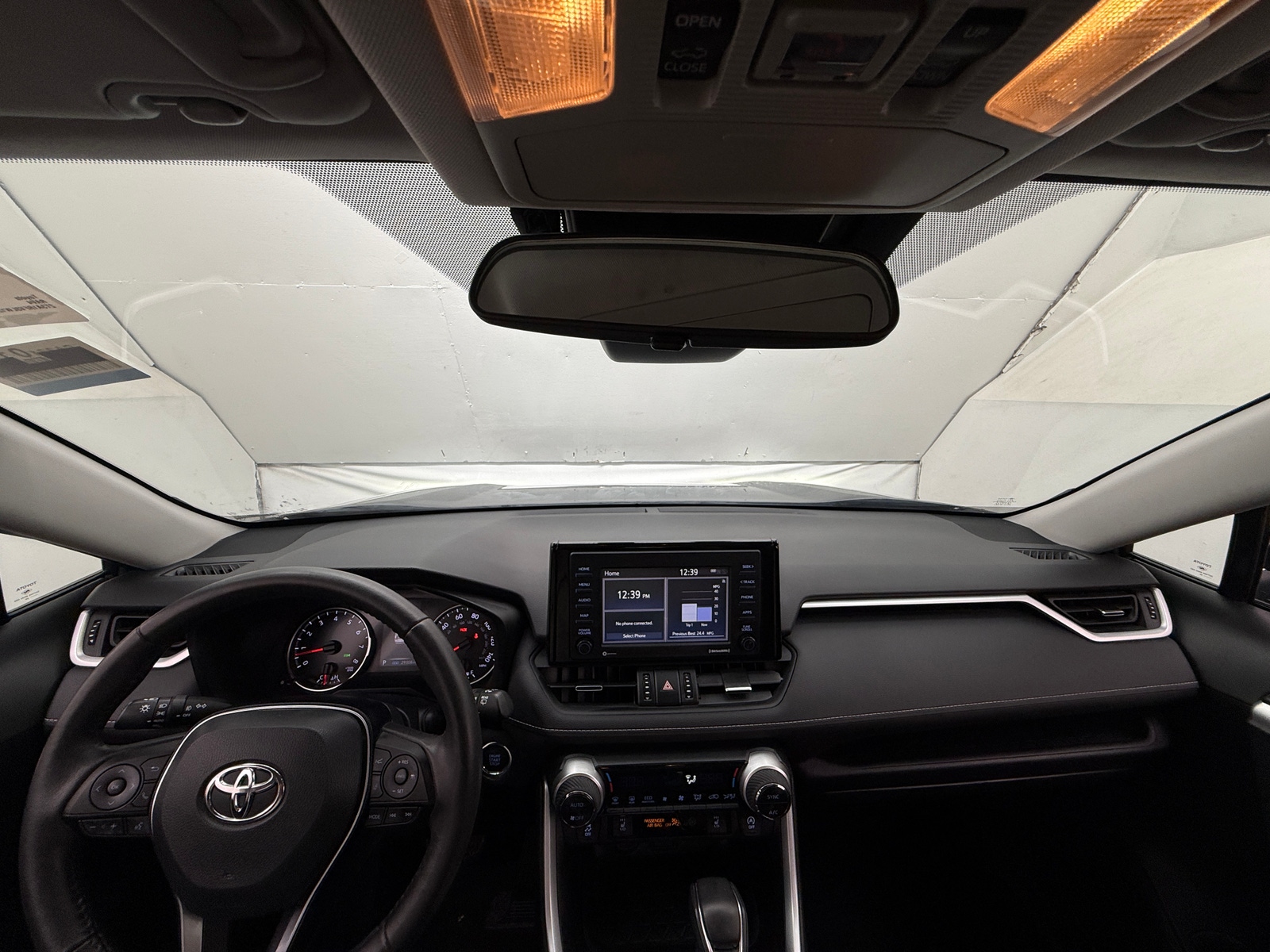 Thumbnail: 2020 Toyota RAV4 - 2