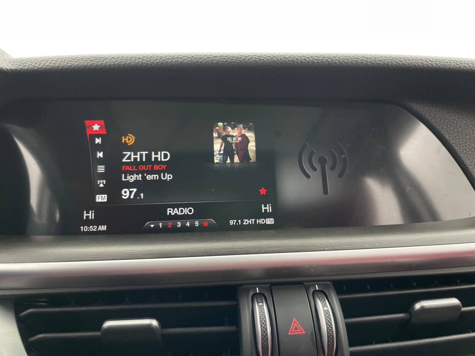 Thumbnail: 2019 Alfa Romeo Stelvio - 4