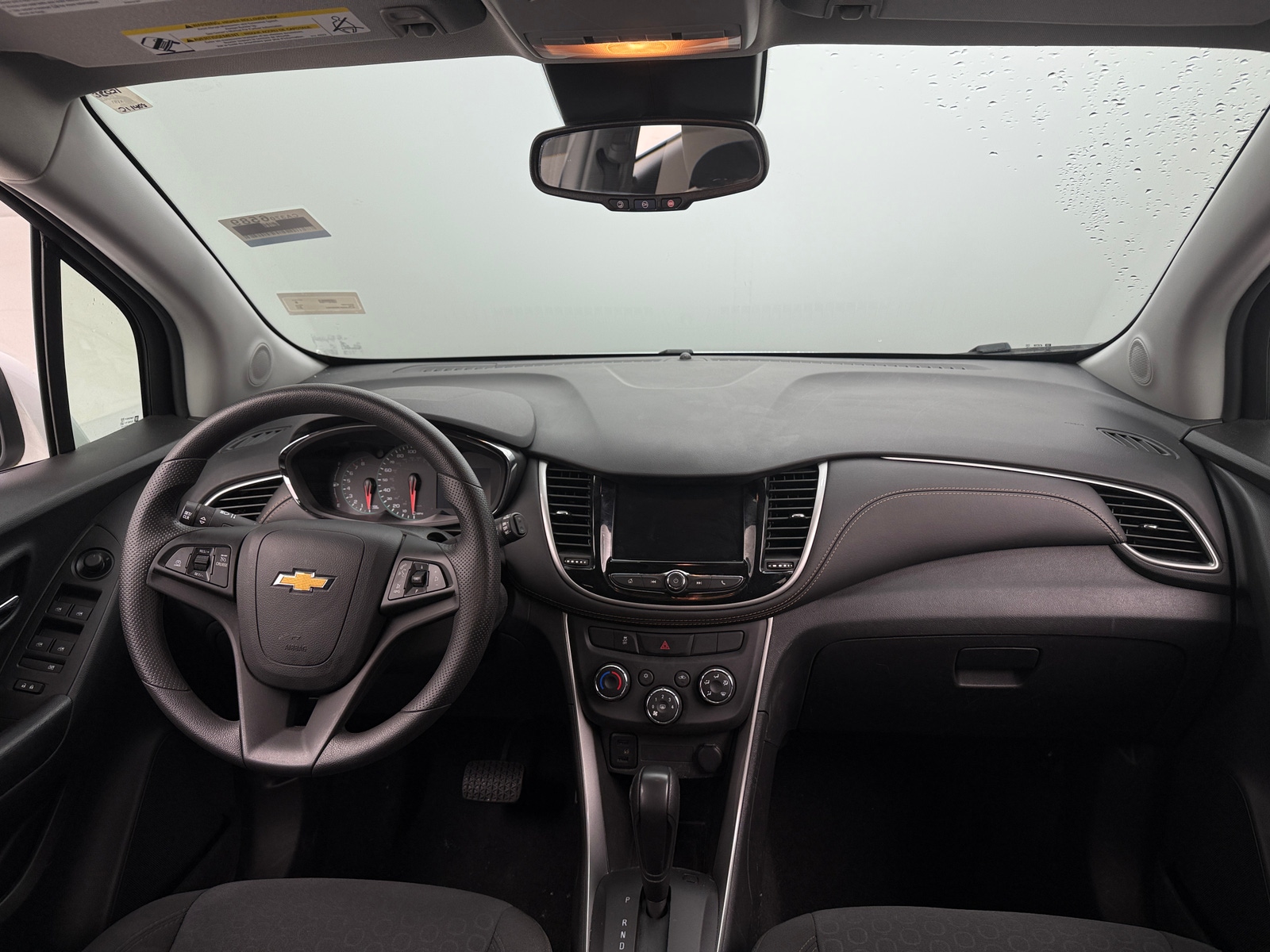 Thumbnail: 2022 Chevrolet Trax - 3