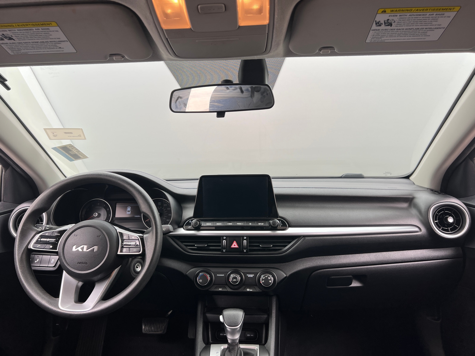 Thumbnail: 2022 Kia Forte - 3