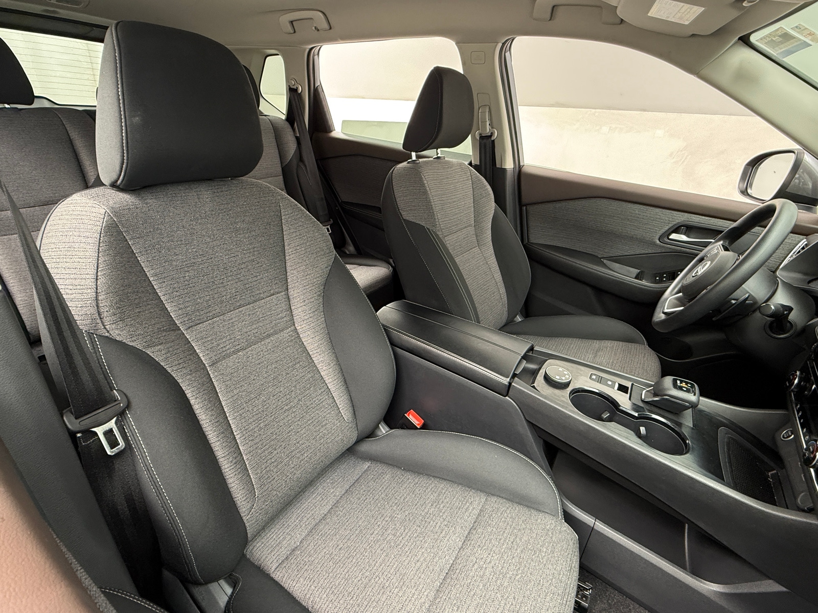 Thumbnail: 2022 Nissan Rogue - 2