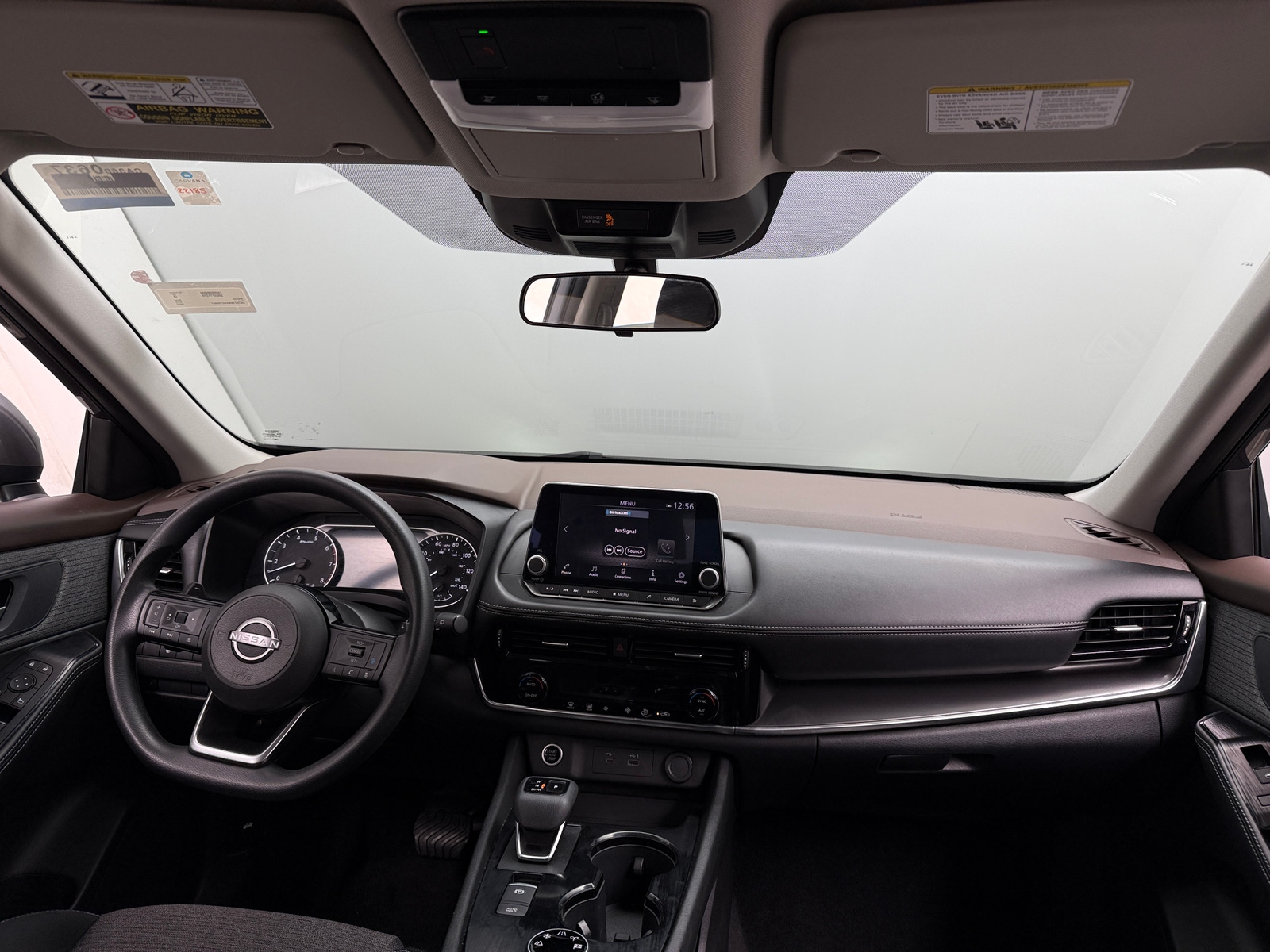 Thumbnail: 2022 Nissan Rogue - 3