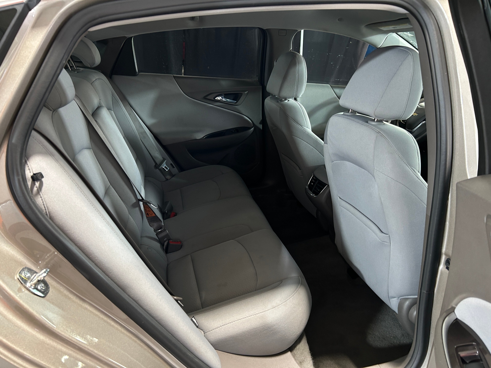 Thumbnail: 2022 Chevrolet Malibu - 6