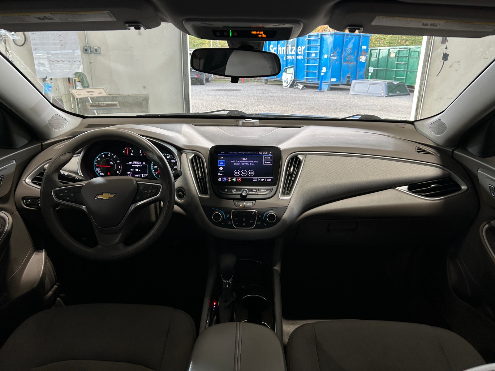 Thumbnail: 2022 Chevrolet Malibu - 3