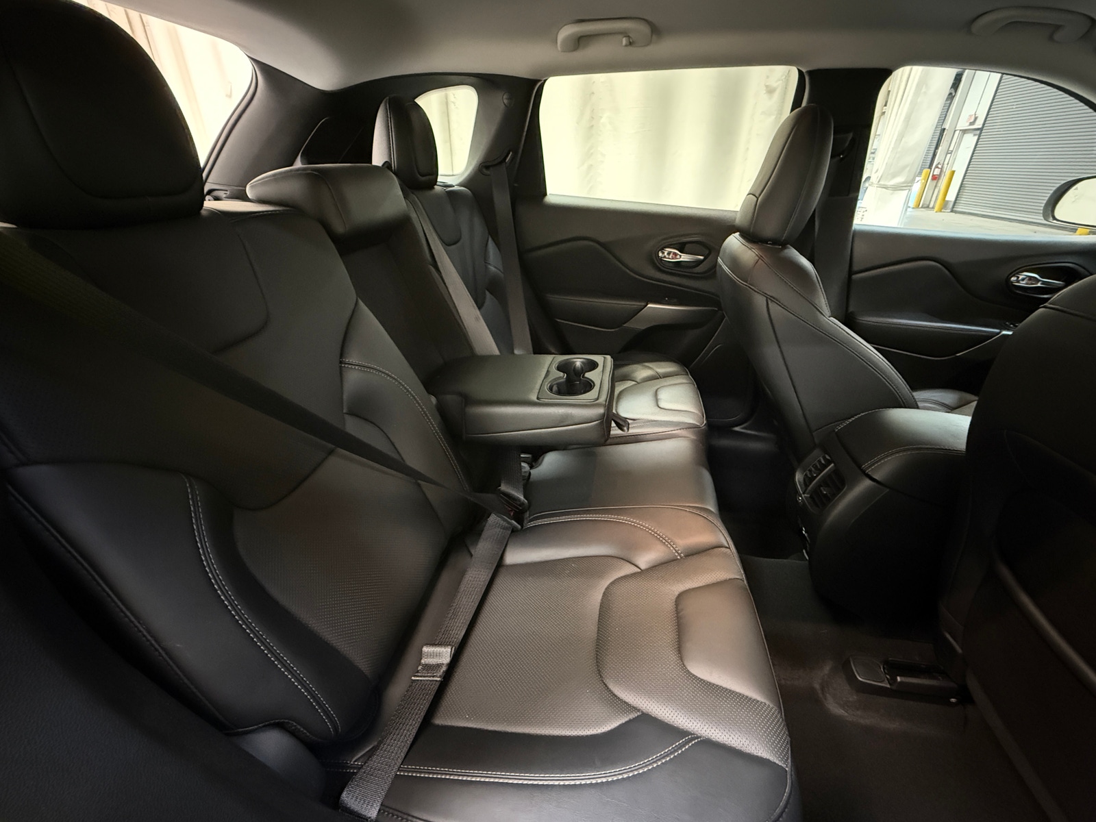 Thumbnail: 2021 Jeep Cherokee - 5