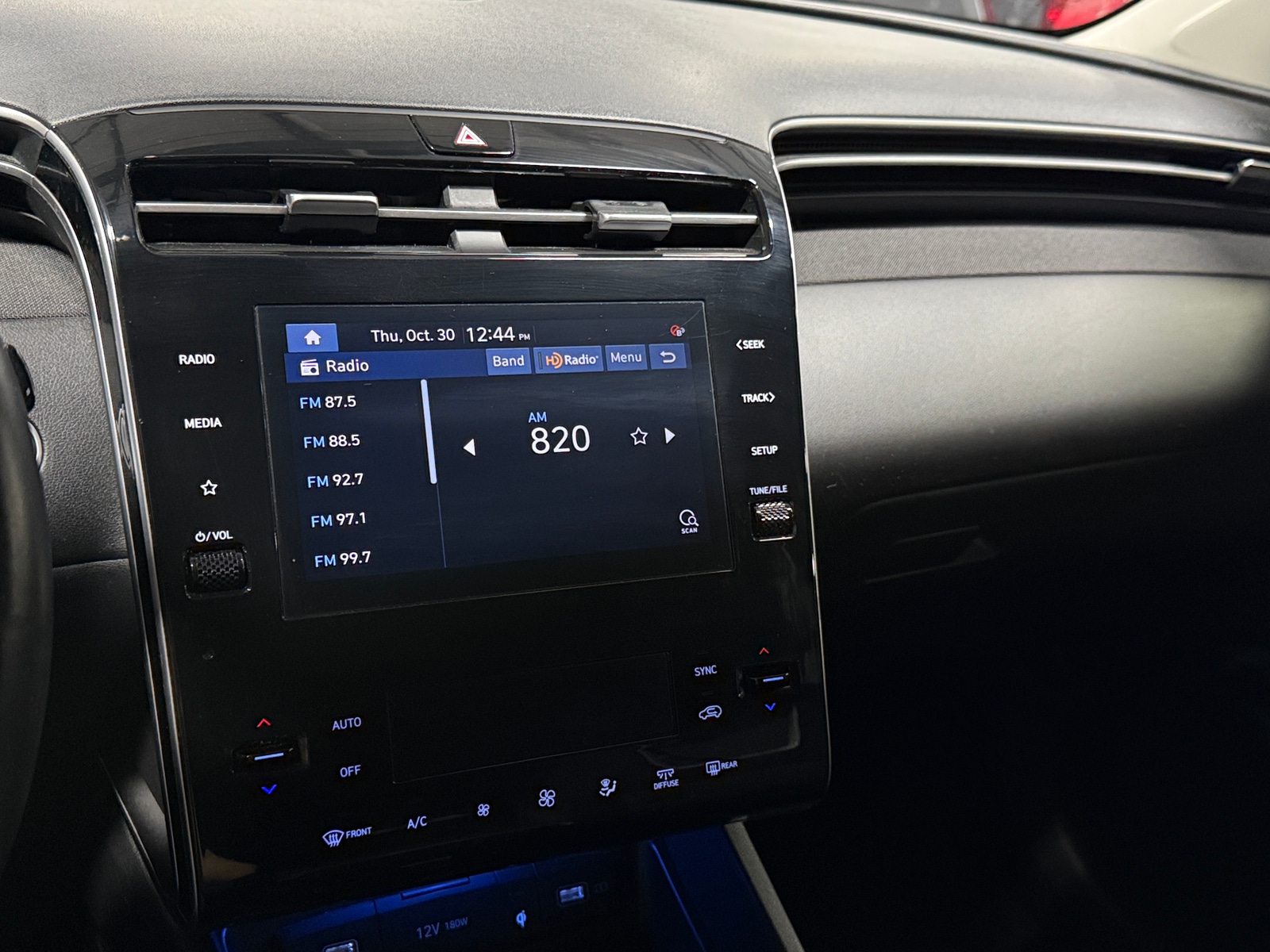 Thumbnail: 2022 Hyundai Tucson - 3