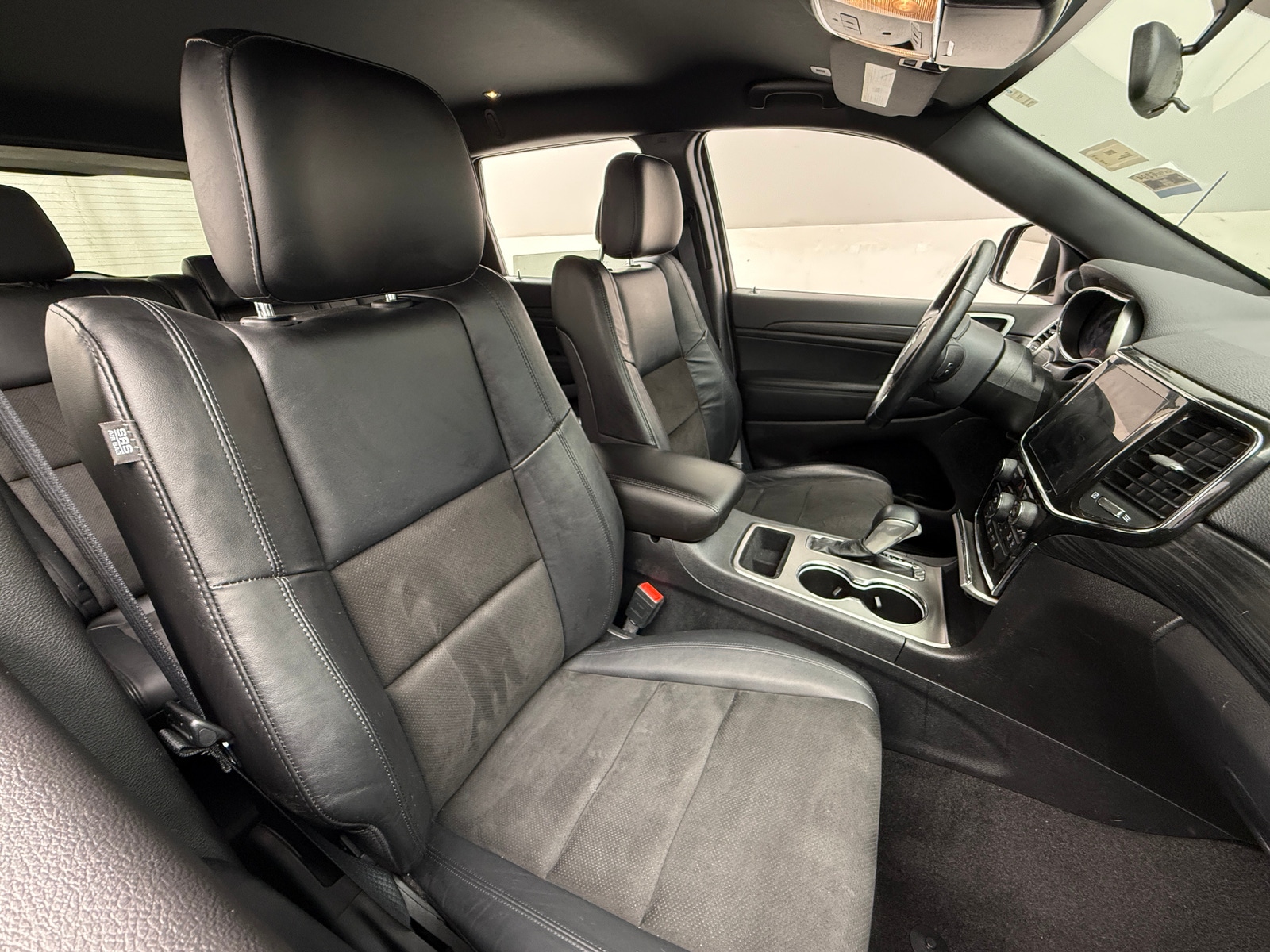 Thumbnail: 2021 Jeep Grand Cherokee - 2