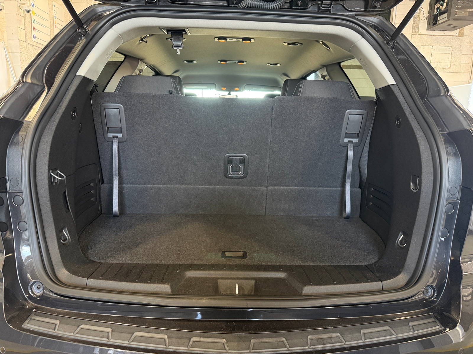 Thumbnail: 2016 Chevrolet Traverse - 7