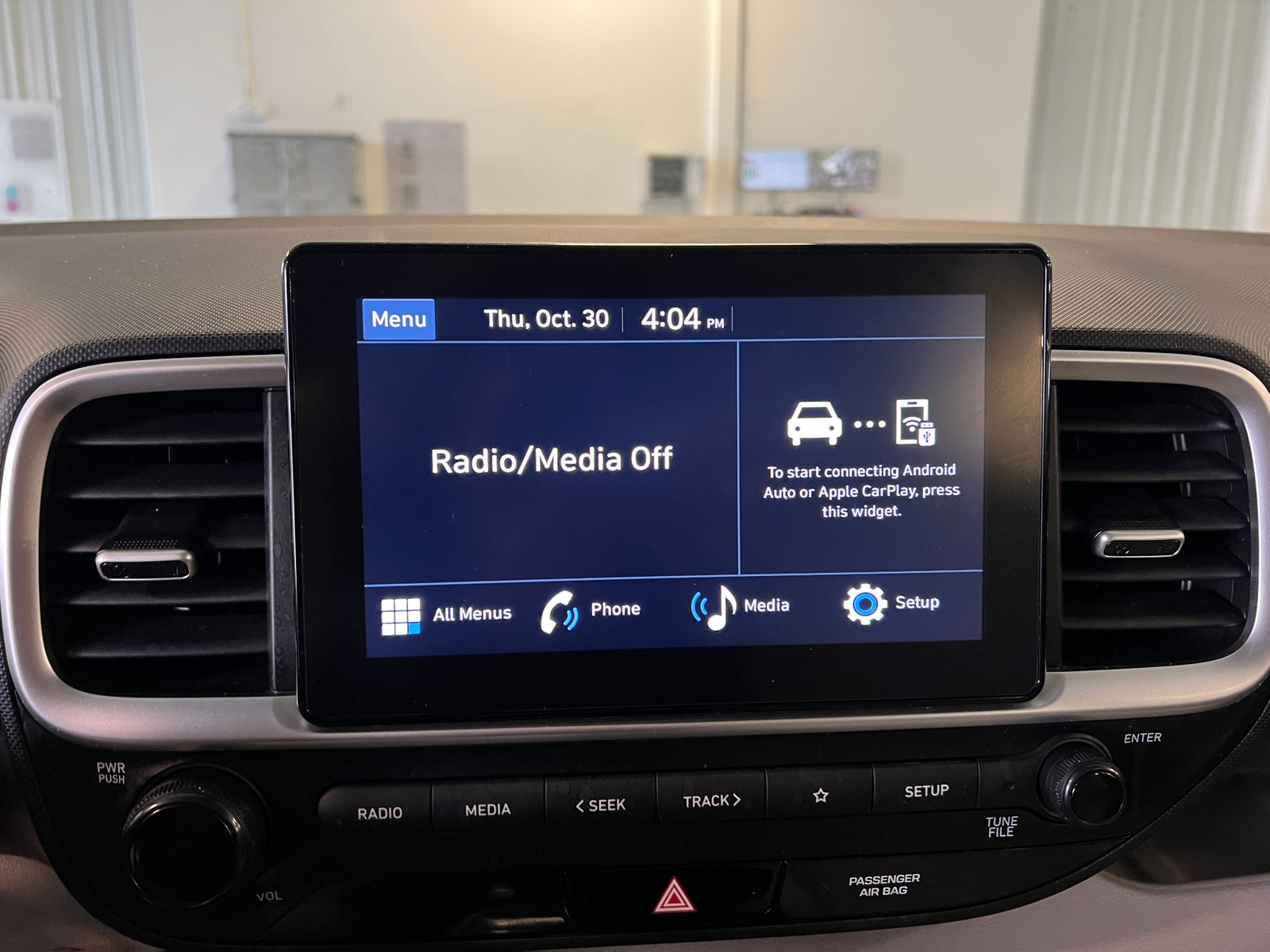 Thumbnail: 2024 Hyundai Venue - 4