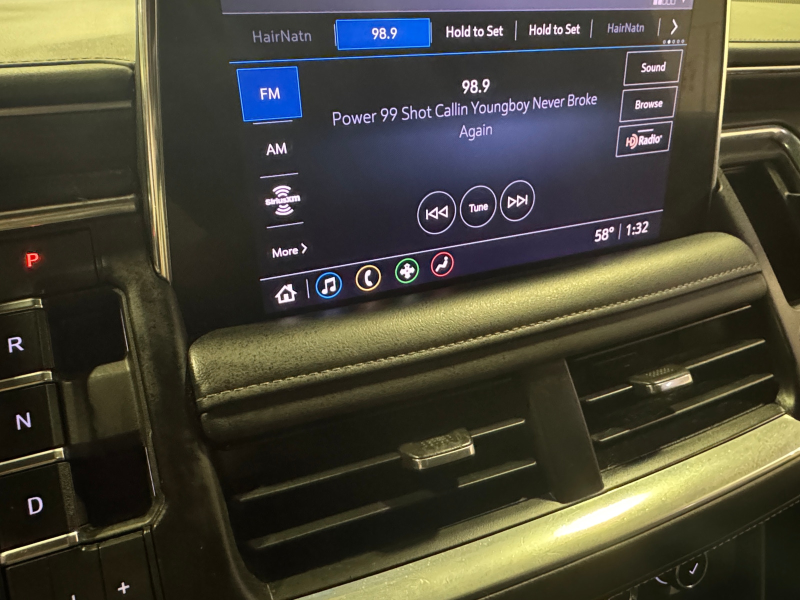 Thumbnail: 2021 Chevrolet Suburban - 3