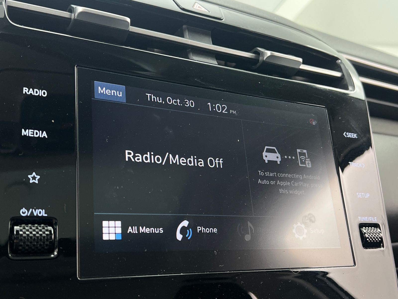 Thumbnail: 2022 Hyundai Tucson - 4