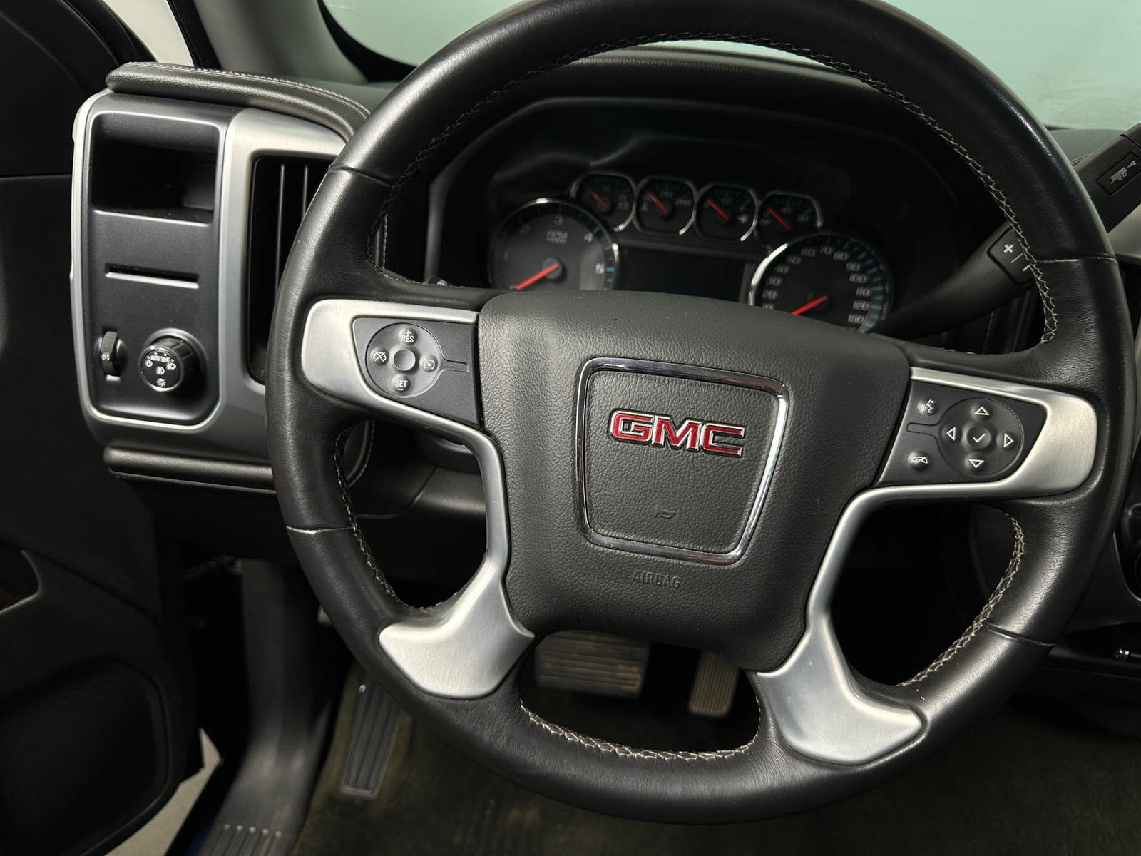 Thumbnail: 2017 GMC Sierra 1500 - 5