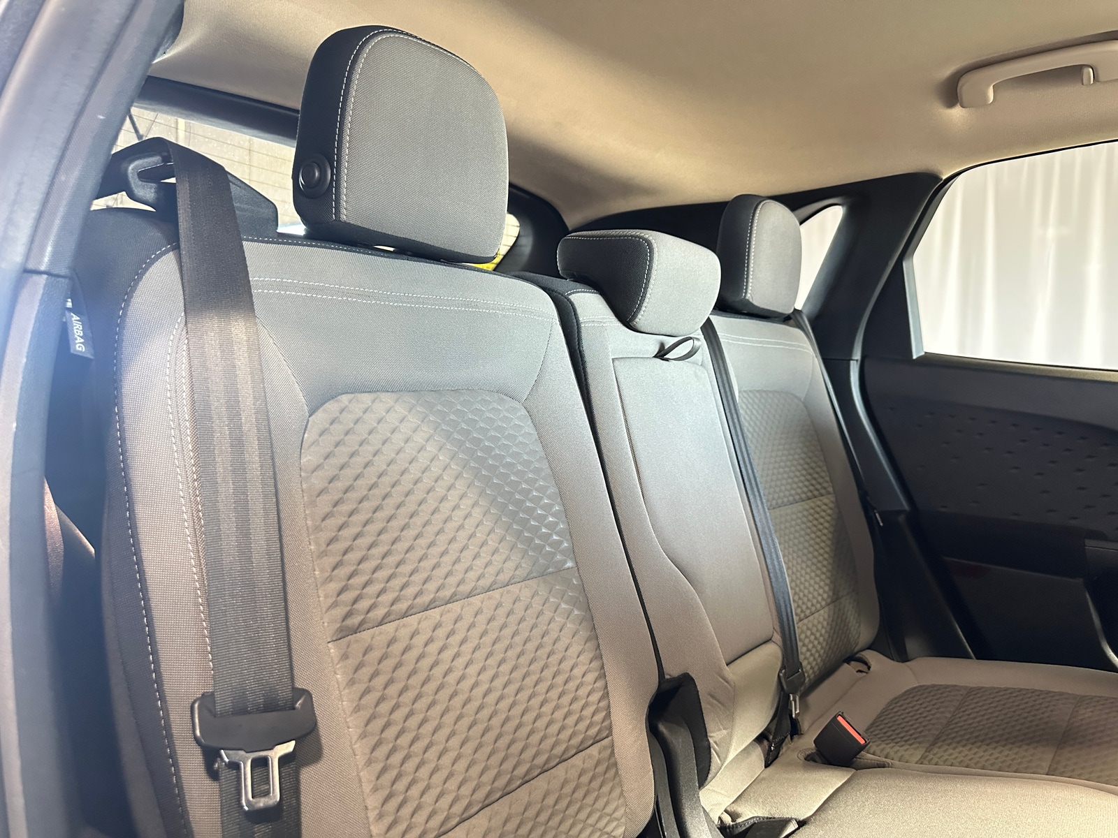 Thumbnail: 2020 Ford Escape - 6