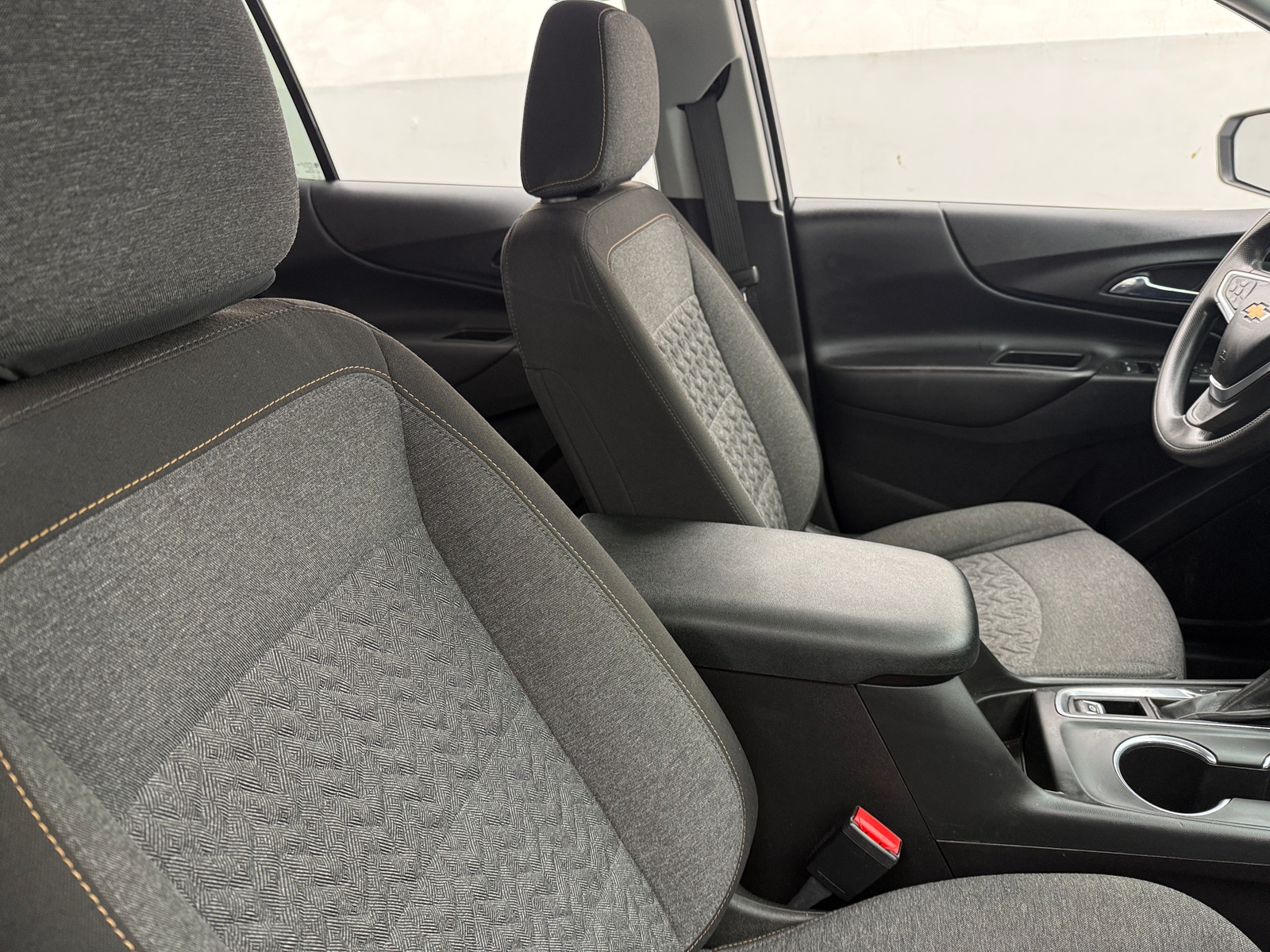 Thumbnail: 2022 Chevrolet Equinox - 2