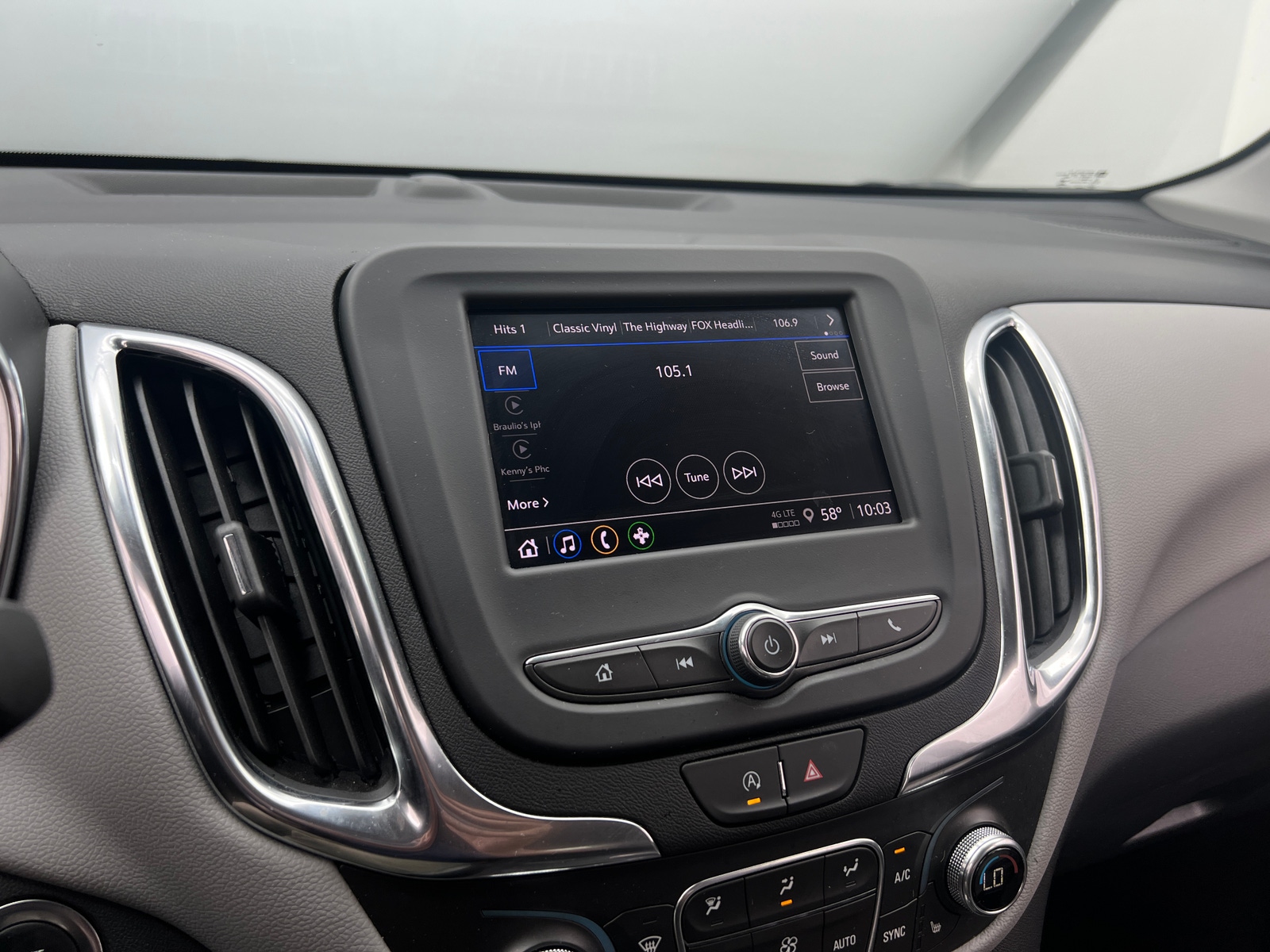 Thumbnail: 2024 Chevrolet Equinox - 4