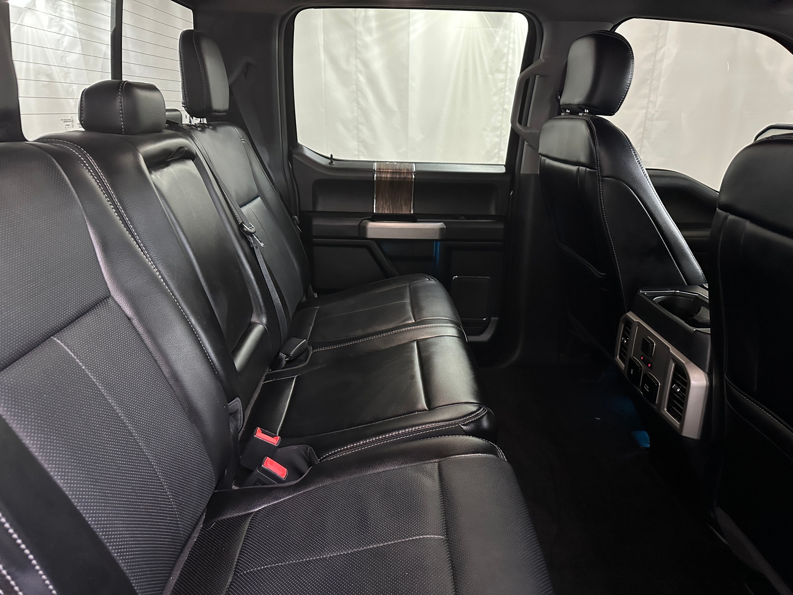 Thumbnail: 2018 Ford Econoline - 5