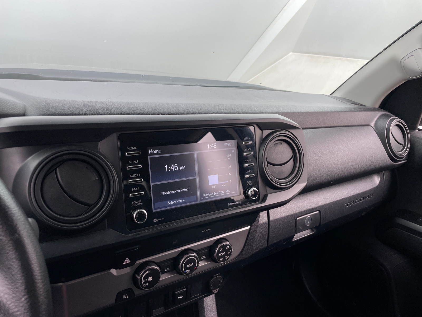 Thumbnail: 2022 Toyota Tacoma - 4