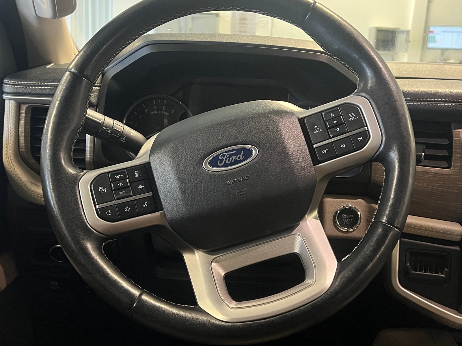 Thumbnail: 2023 Ford Expedition MAX - 4