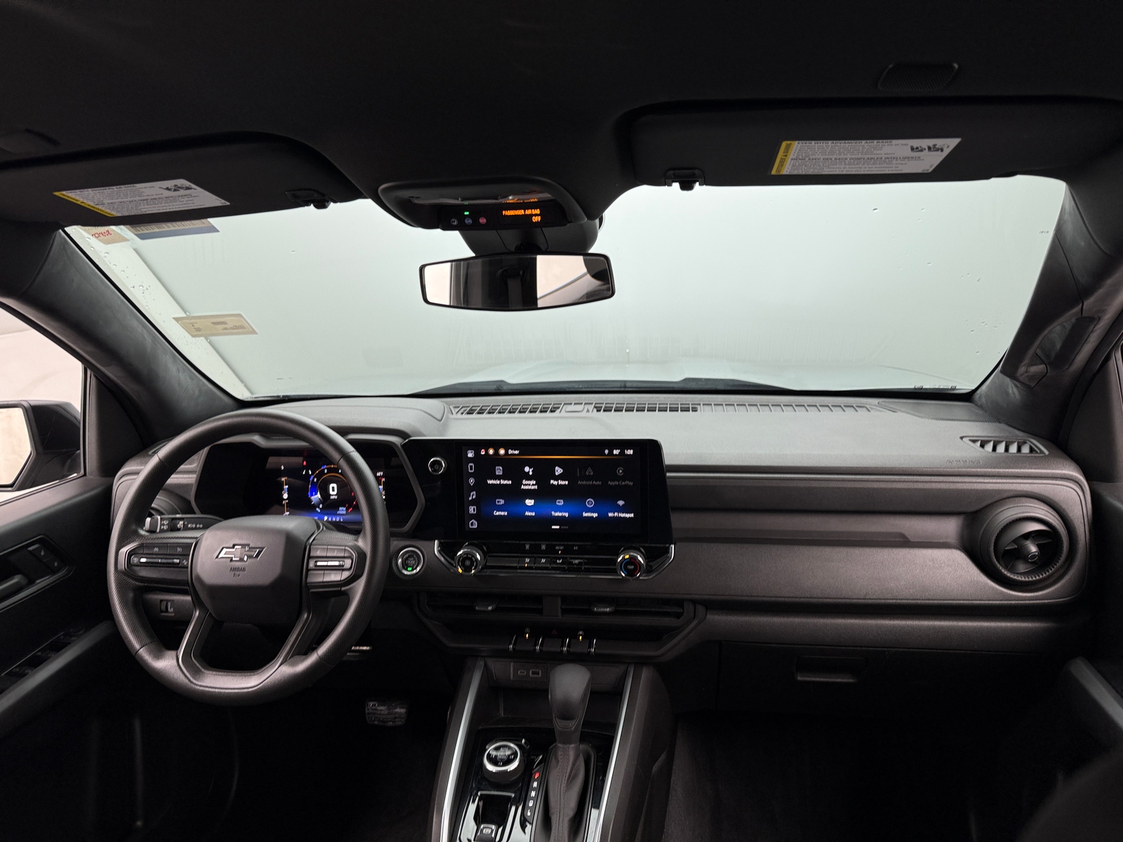 Thumbnail: 2023 Chevrolet Colorado - 3