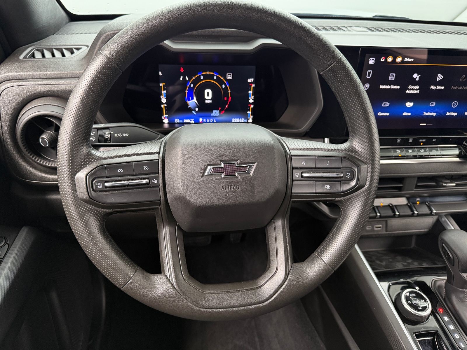 Thumbnail: 2023 Chevrolet Colorado - 5