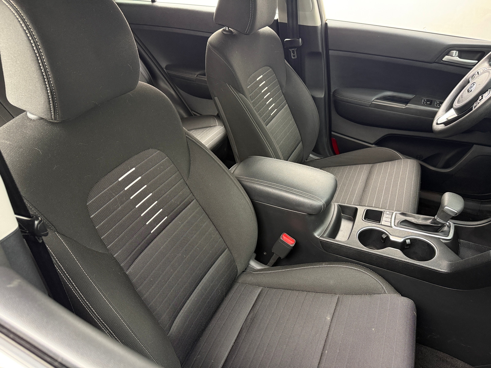 Thumbnail: 2019 Kia Sportage - 2