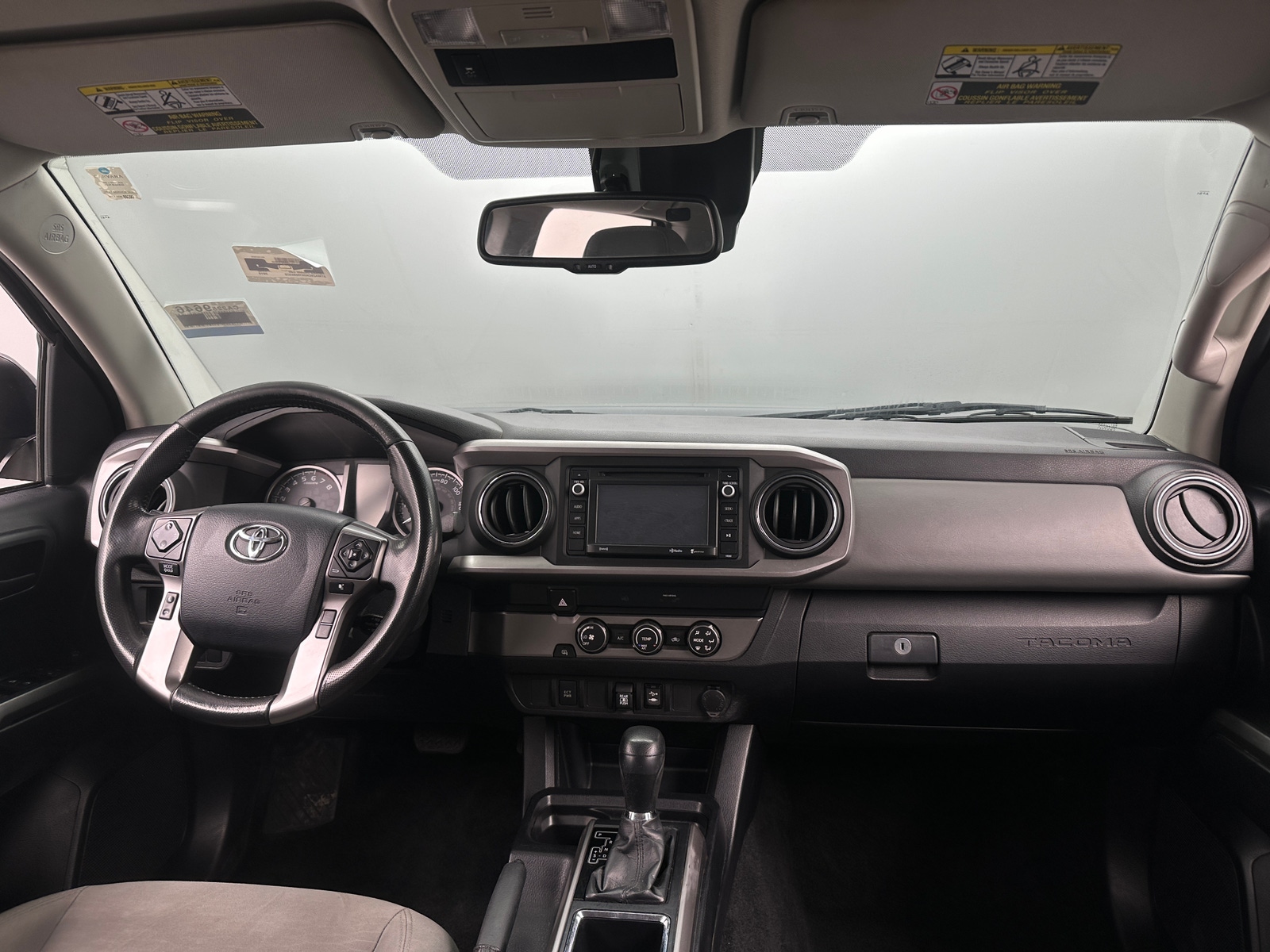 Thumbnail: 2019 Toyota Tacoma - 3