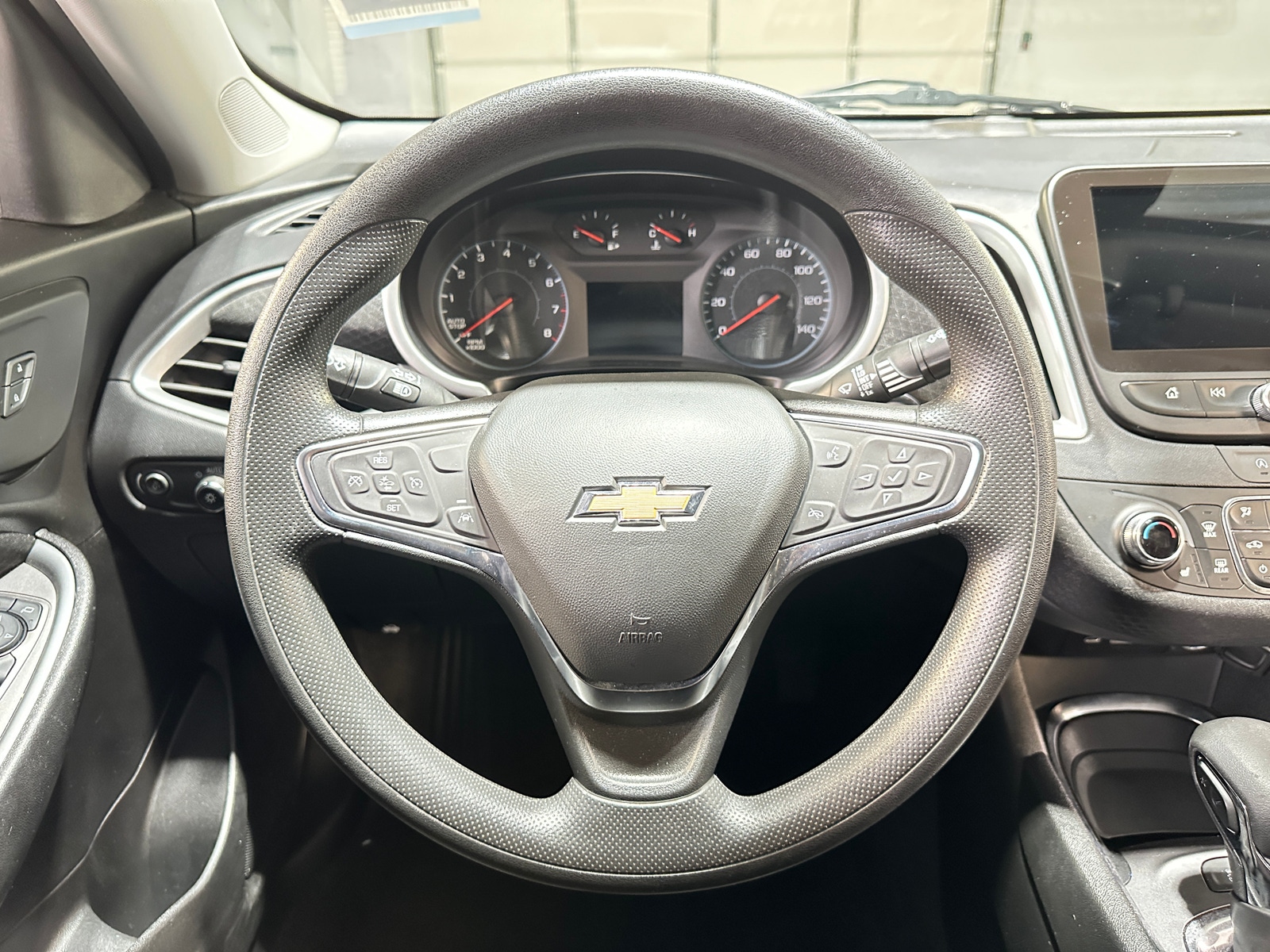 Thumbnail: 2024 Chevrolet Malibu - 5