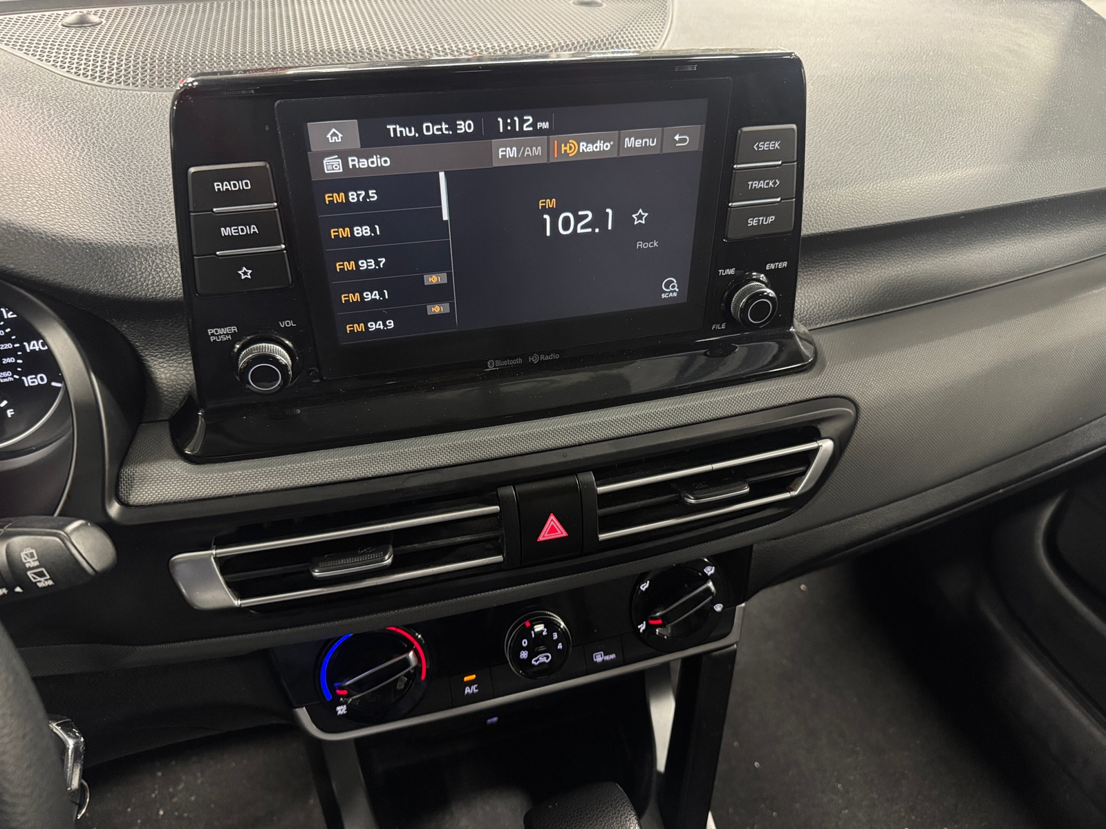 Thumbnail: 2021 Kia Seltos - 4