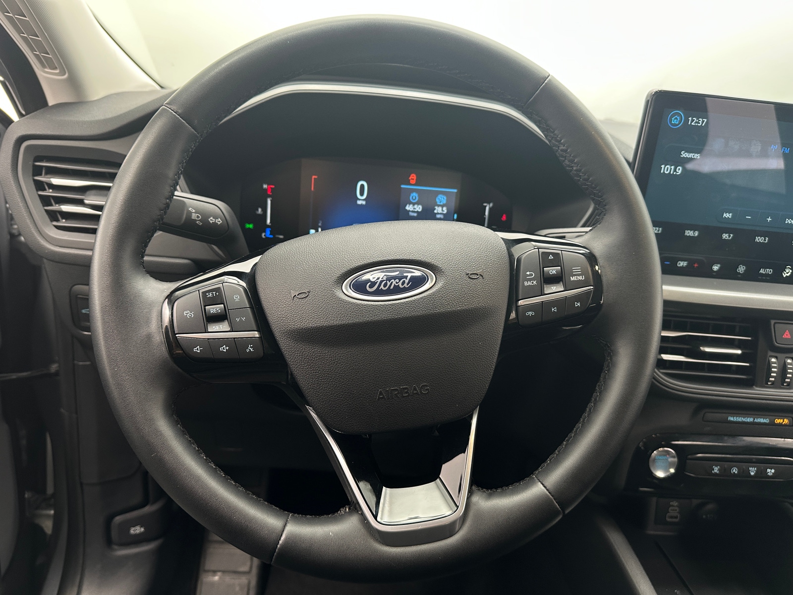 Thumbnail: 2024 Ford Escape - 5