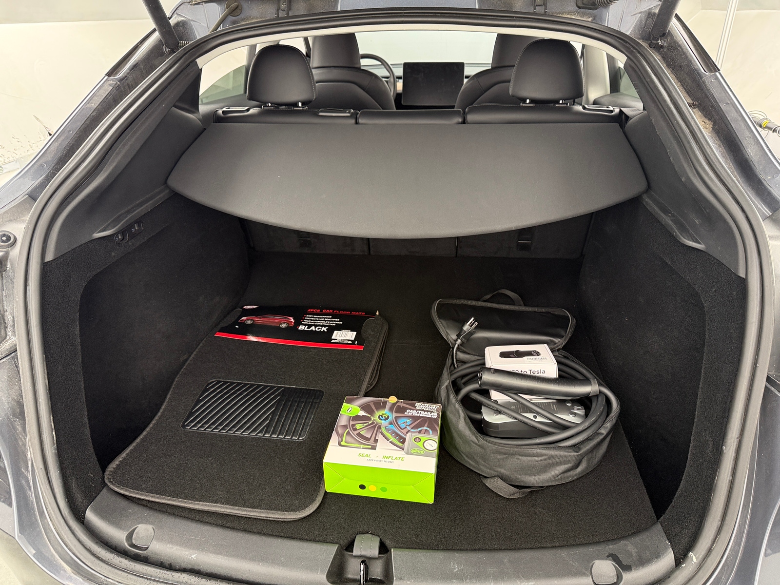 Thumbnail: 2023 Tesla Model Y - 6