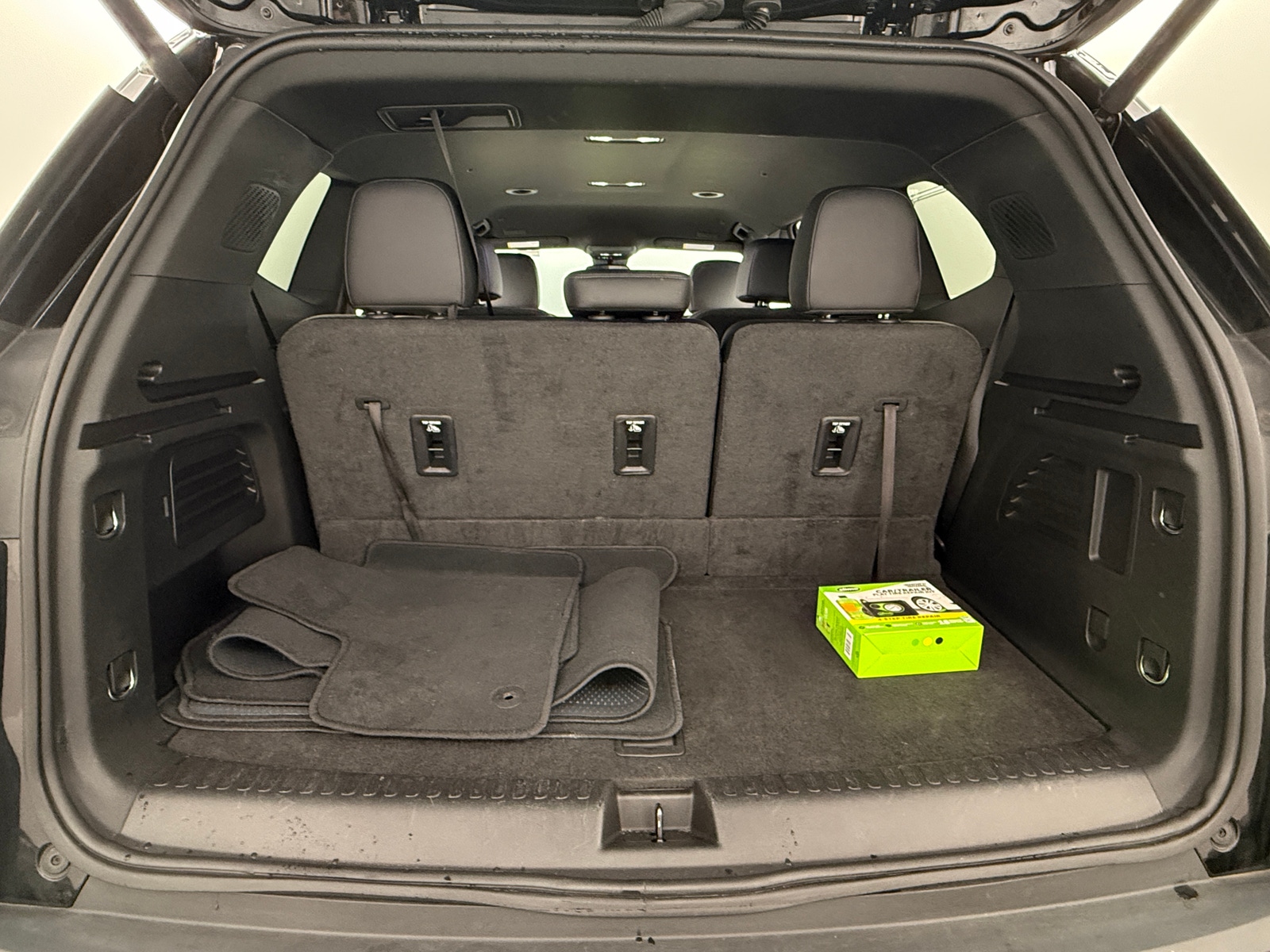 Thumbnail: 2024 GMC Acadia - 6